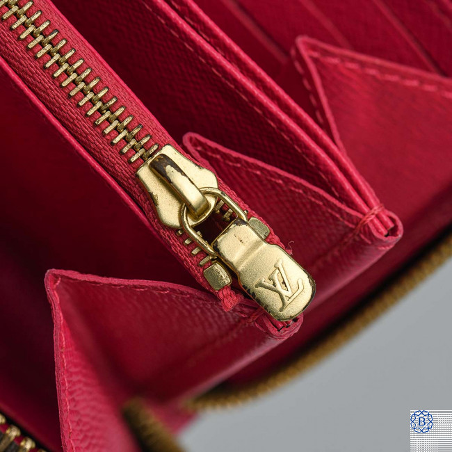 Louis Vuitton Limited Edition Rose Ballerina Poppy Zip Wallet