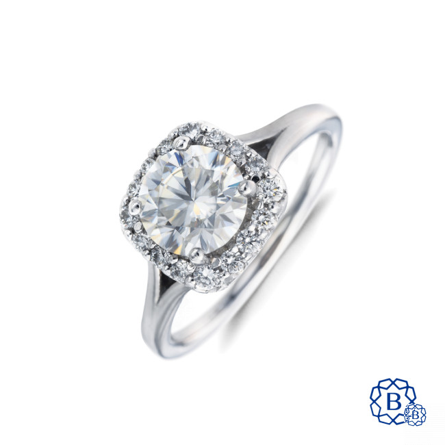 Platinum setting without discount diamond