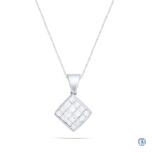 18kt White Gold Diamond Pendant with Chain