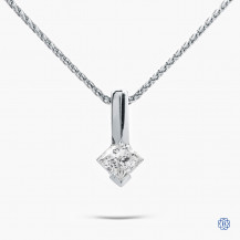 14kt white gold 0.51ct Maple LEaf Diamond Necklace