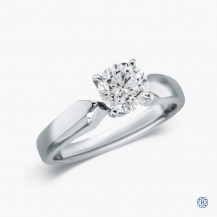 18k white gold 0.83ct diamond engagement ring