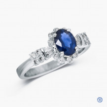 18kt White Gold Sapphire Ring