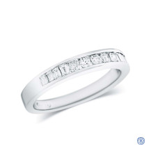 18kt White Gold Diamond Band