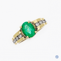 18kt yellow gold emerald and diamond ring