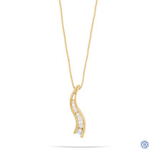 10kt Yellow Gold Diamond Pendant with Chain