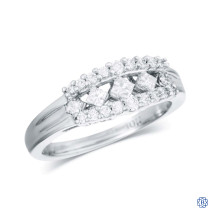 10kt White Gold Diamond Ring