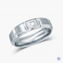 10kt White Gold Diamond Band