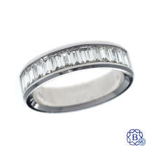 18k white gold and baguette diamond band