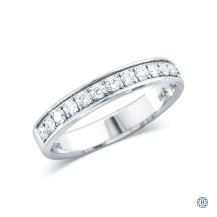 14kt White Gold Lady's Claw Set Round Brilliant Cut 0.33ct Diamond Wedding Band