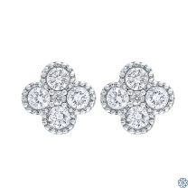 18kt White Gold Lady's 0.37ct Diamond Cluster Set Stud Earrings