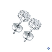 14kt White Gold Lady's 0.75ct Diamond Cluster Earrings