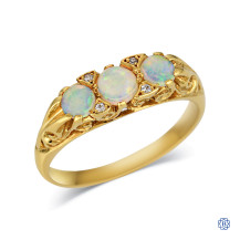18kt Yellow Gold 0.56 Opal and Diamond Vintage Ring
