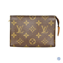 Louis Vuitton Monogram Toiletry Pouch 15