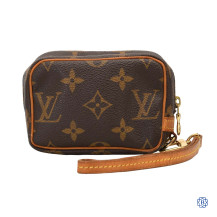 Louis Vuitton Monogram Mini Pouch-Wapity