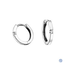 10kt White Gold 0.04ct Solitaire Diamond Hoop Earrings